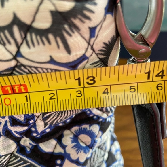 Vera Bradley Signature Trimmed Satchel Snow Lotus Floral - Picture 9 of 14